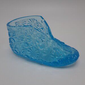 Fenton Art Glass Daisy & Button Blue Baby Bootie Figurine Decorative Collectible